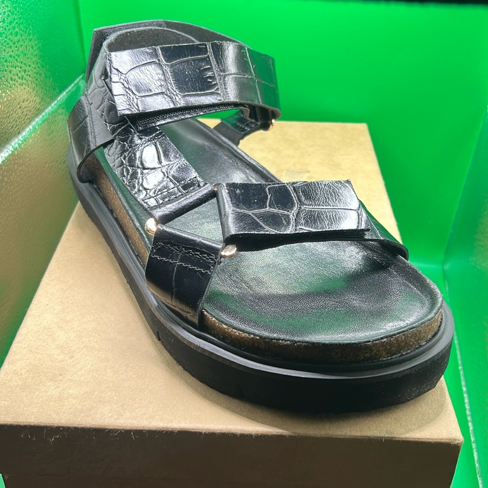 All Black Pressed Croc Lowform